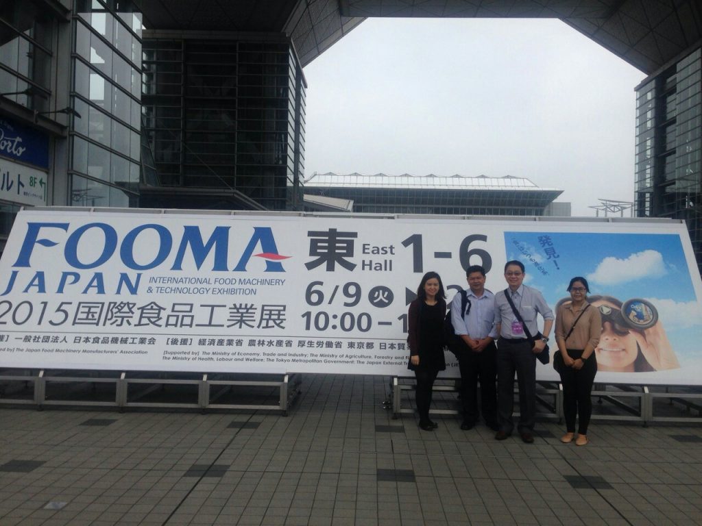 บริษัท เค ซี มหานคร เยี่ยมชมบูธ +HOCL ในงานแสดงเครื่องจักรและเทคโนโลยีอาหารนานาชาติ (FOOMA JAPAN 2015) ณ ประเทศญี่ปุ่น